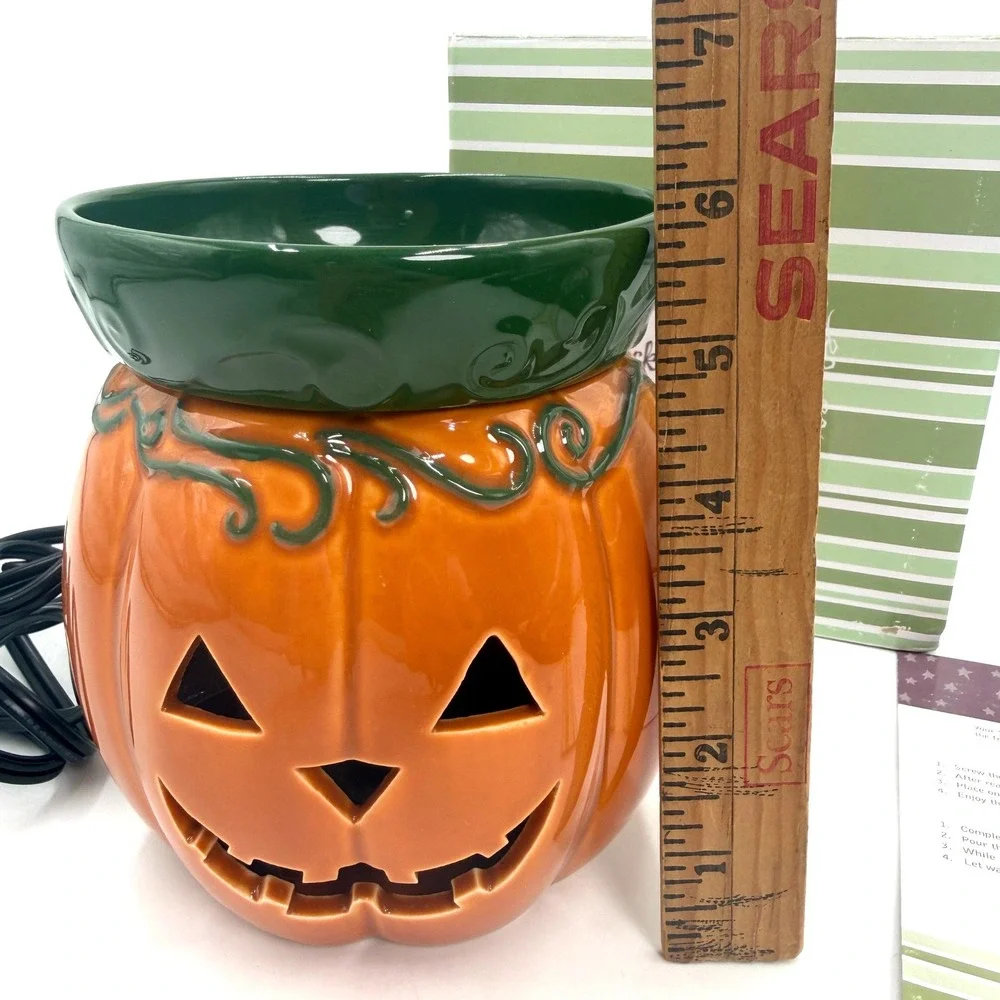 Scentsy Jack O' Lantern Full-Size Wax Warmer Orange Green 2010s Retired Fall